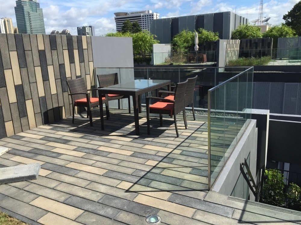 Siamese Gioia Aparthotel Bangkok Exterior photo