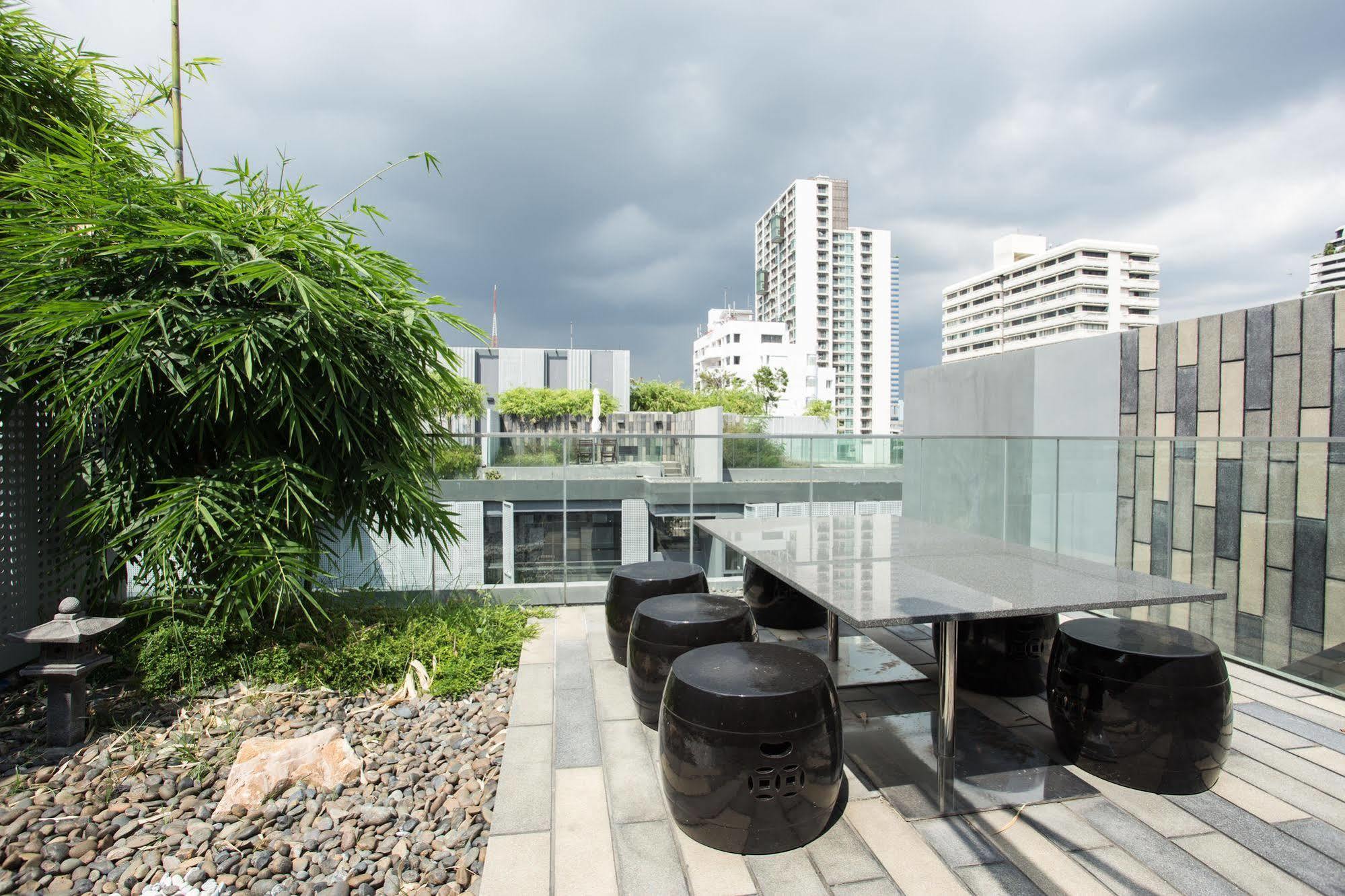 Siamese Gioia Aparthotel Bangkok Exterior photo