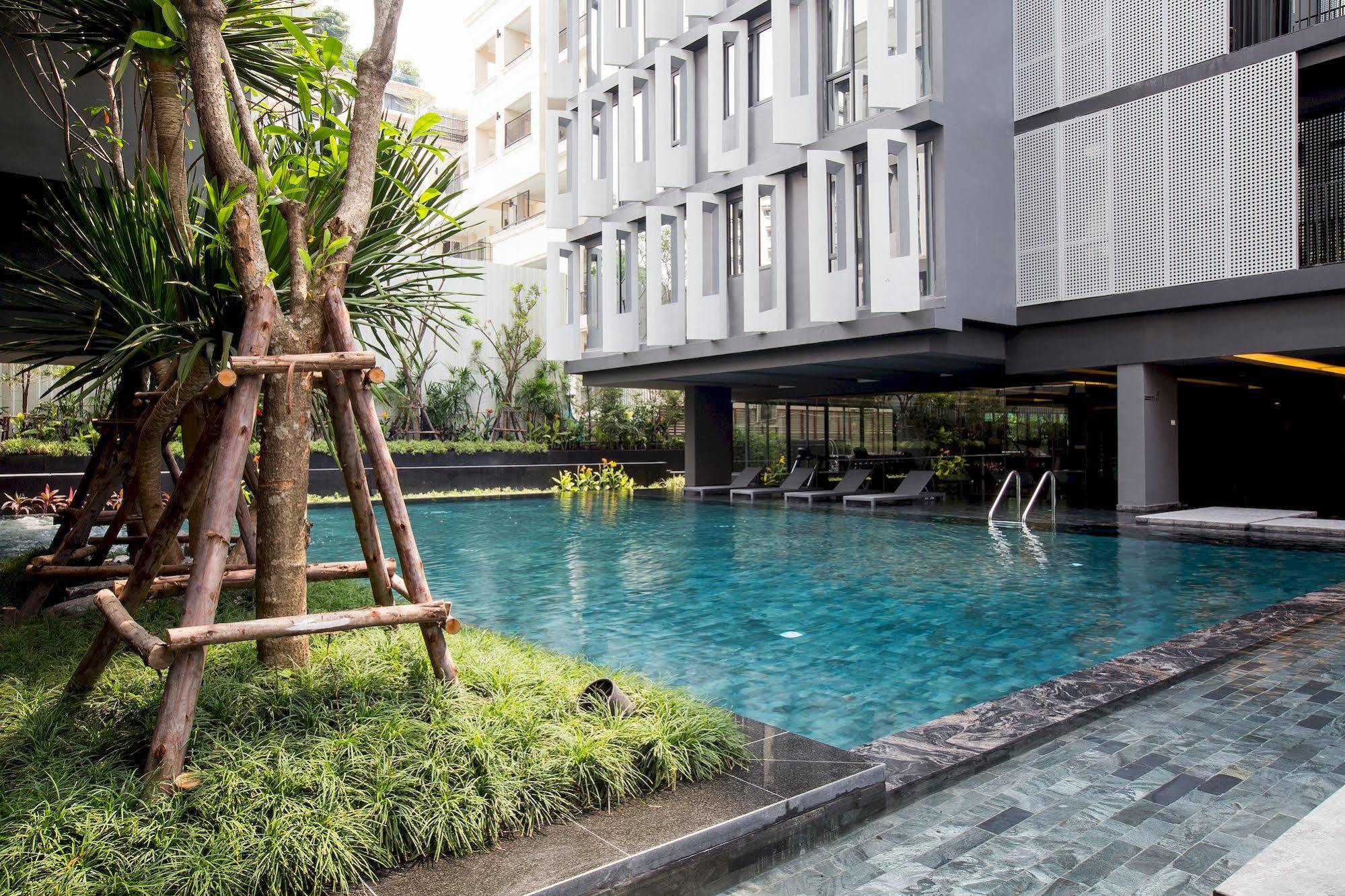 Siamese Gioia Aparthotel Bangkok Exterior photo